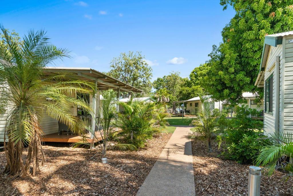 Kimberleyland Waterfront Holiday Park Kununurra Ngoại thất bức ảnh