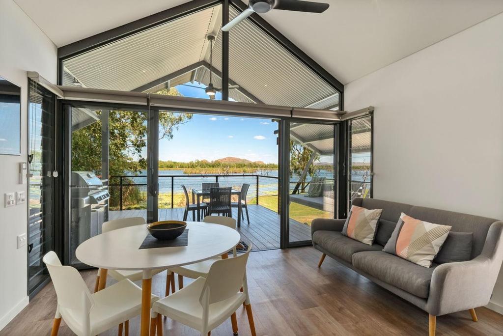 Kimberleyland Waterfront Holiday Park Kununurra Ngoại thất bức ảnh