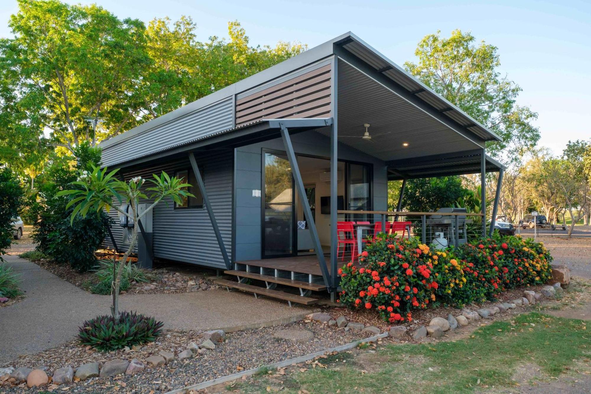 Kimberleyland Waterfront Holiday Park Kununurra Ngoại thất bức ảnh