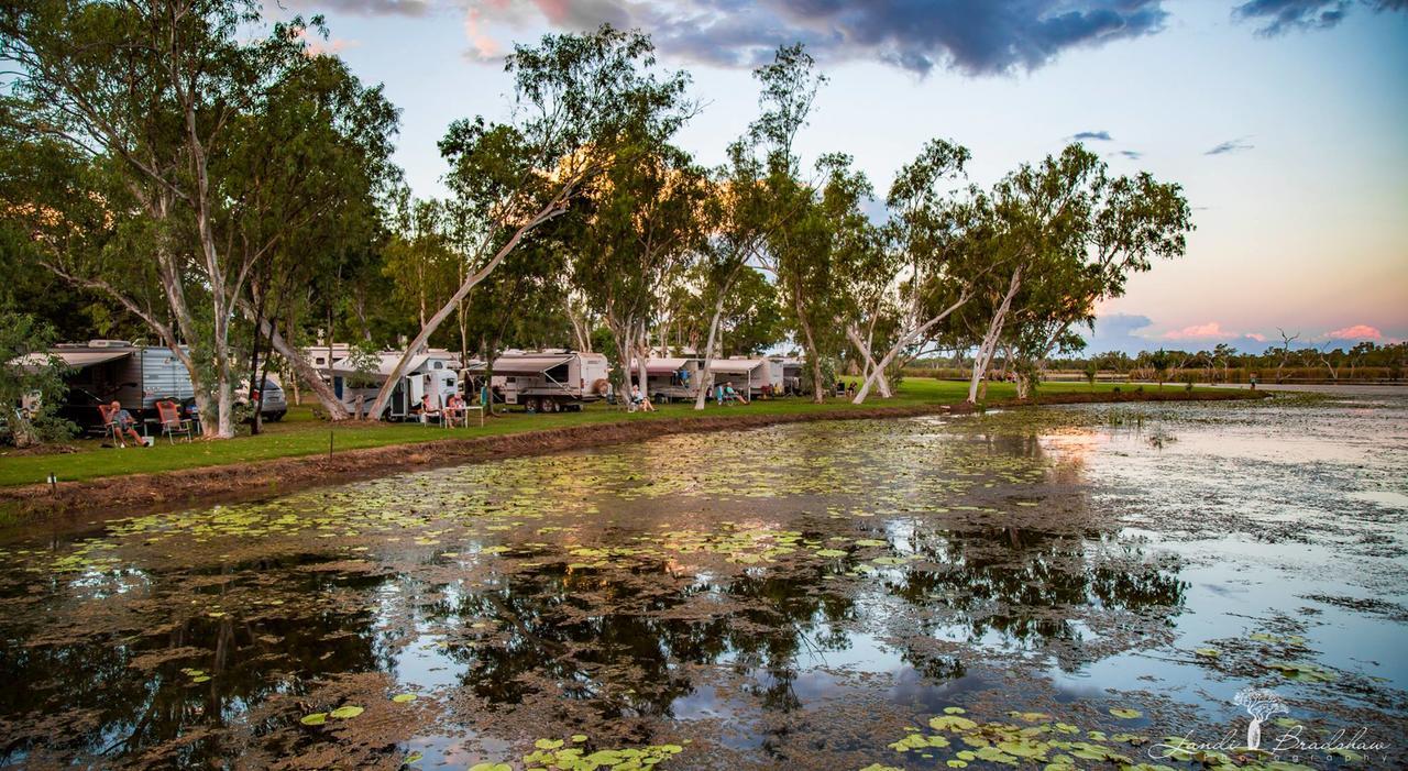 Kimberleyland Waterfront Holiday Park Kununurra Ngoại thất bức ảnh